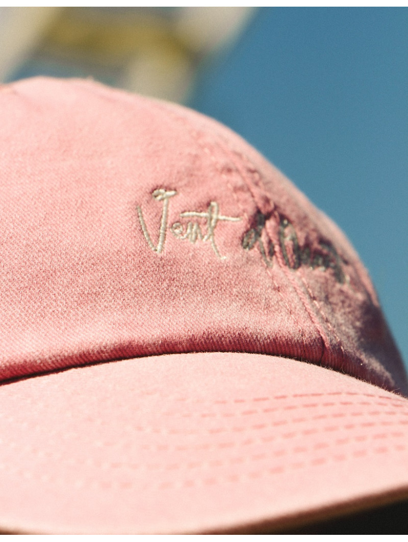 Casquette DUNE – Denim rose, broderie Vent d’Ouest | Vent d’Ouest Collection