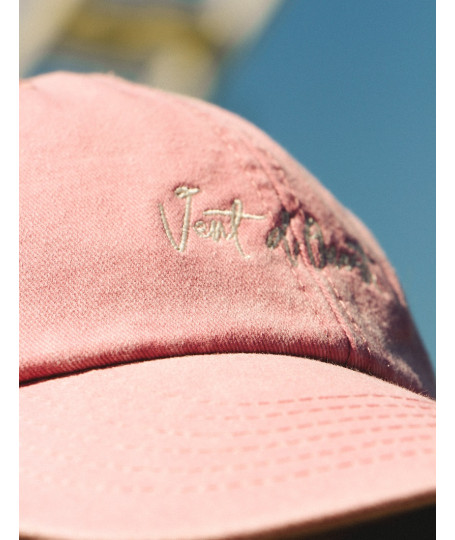 Casquette DUNE – Denim rose, broderie Vent d’Ouest | Vent d’Ouest Collection